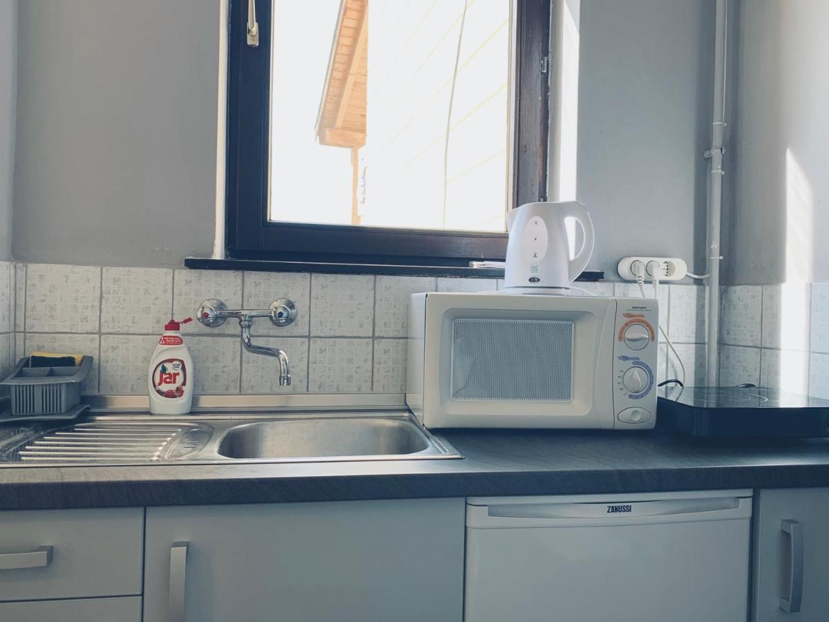 Var-Lak Apartman Eger Exterior photo